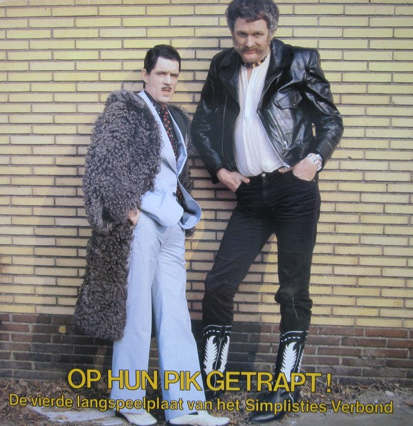 op hun pik getrapt! (de vierde langspeelplaat van het simplisties verbond)