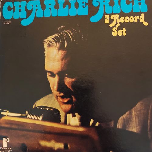 sings 18 country songs on 2 l,p,'s